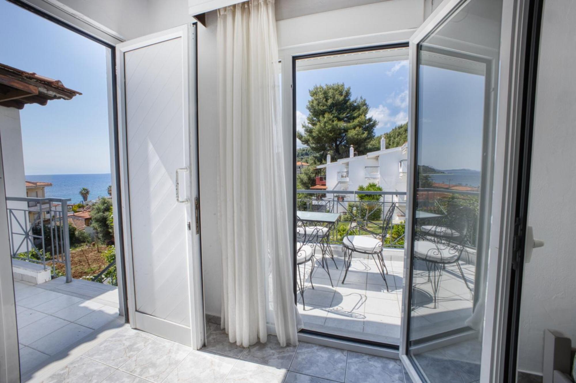 Maison Ciel Agia Paraskevi  Extérieur photo